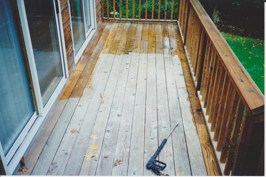 staining a deck for a beautiful finish